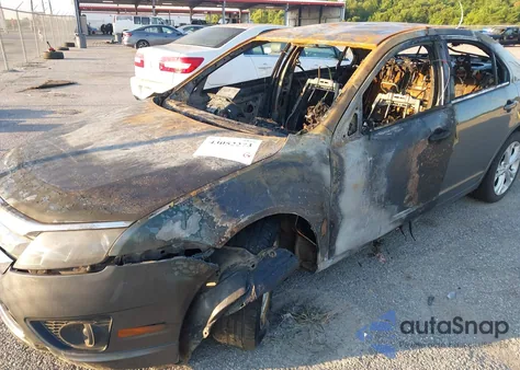 2012 Ford Fusion Se z USA, uszkodzony, nr VIN 3FAHP0HA7CR275502